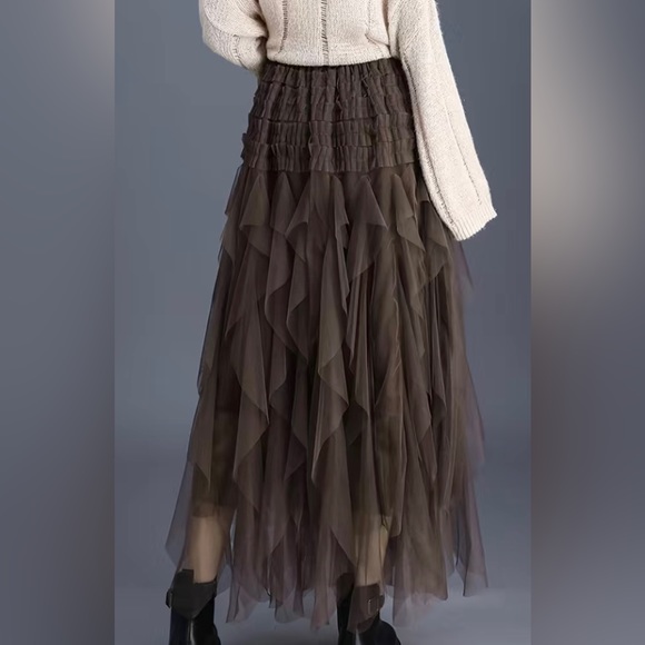 Jane Chic Designs Tiffany Skirt - Picture 2 of 7